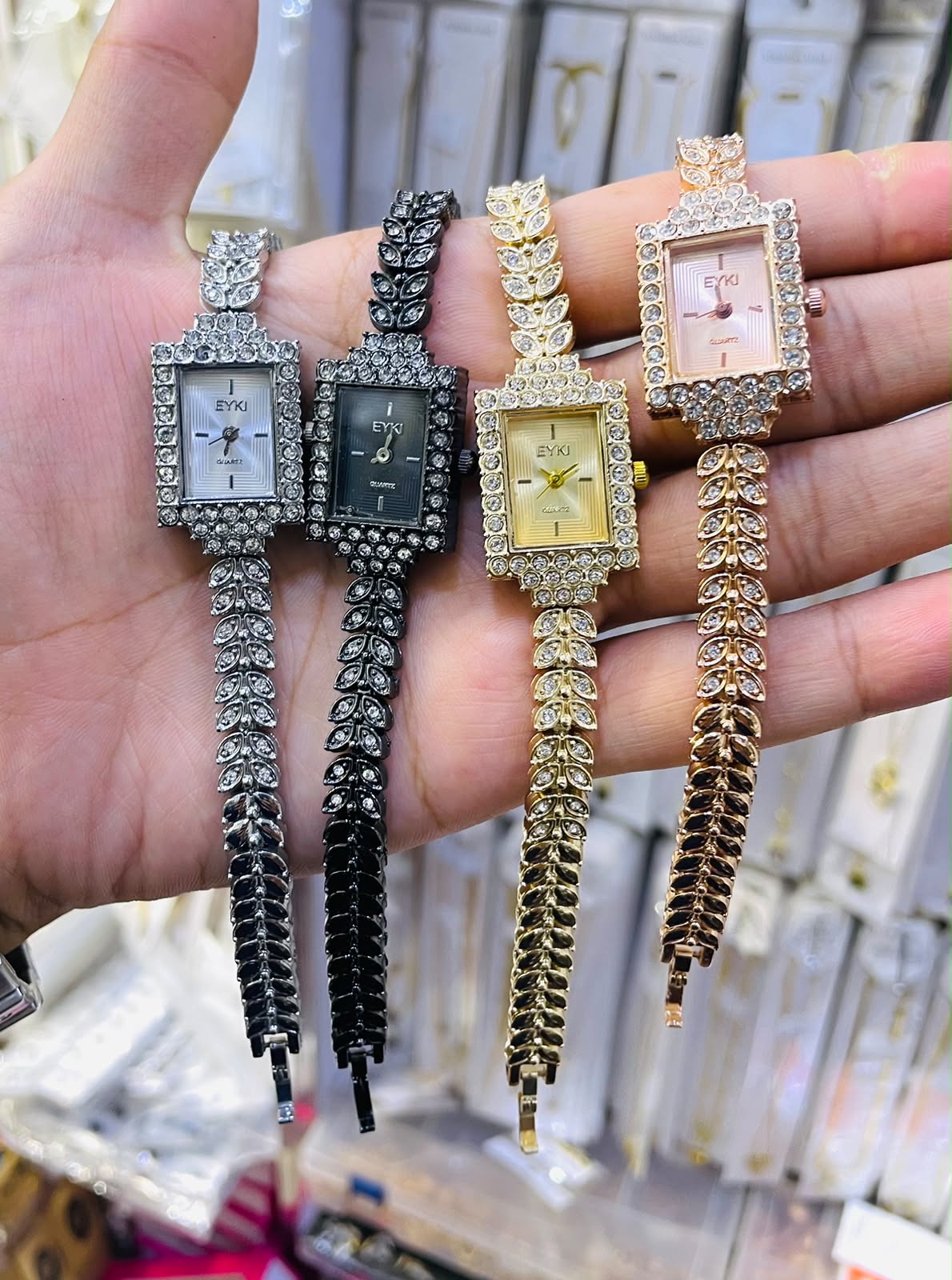 Elegance Imported Korean Shape Trending Leaf Watch